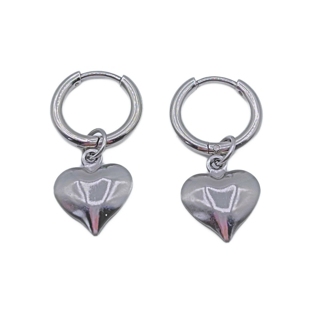 Mini hart oorbellen zilver